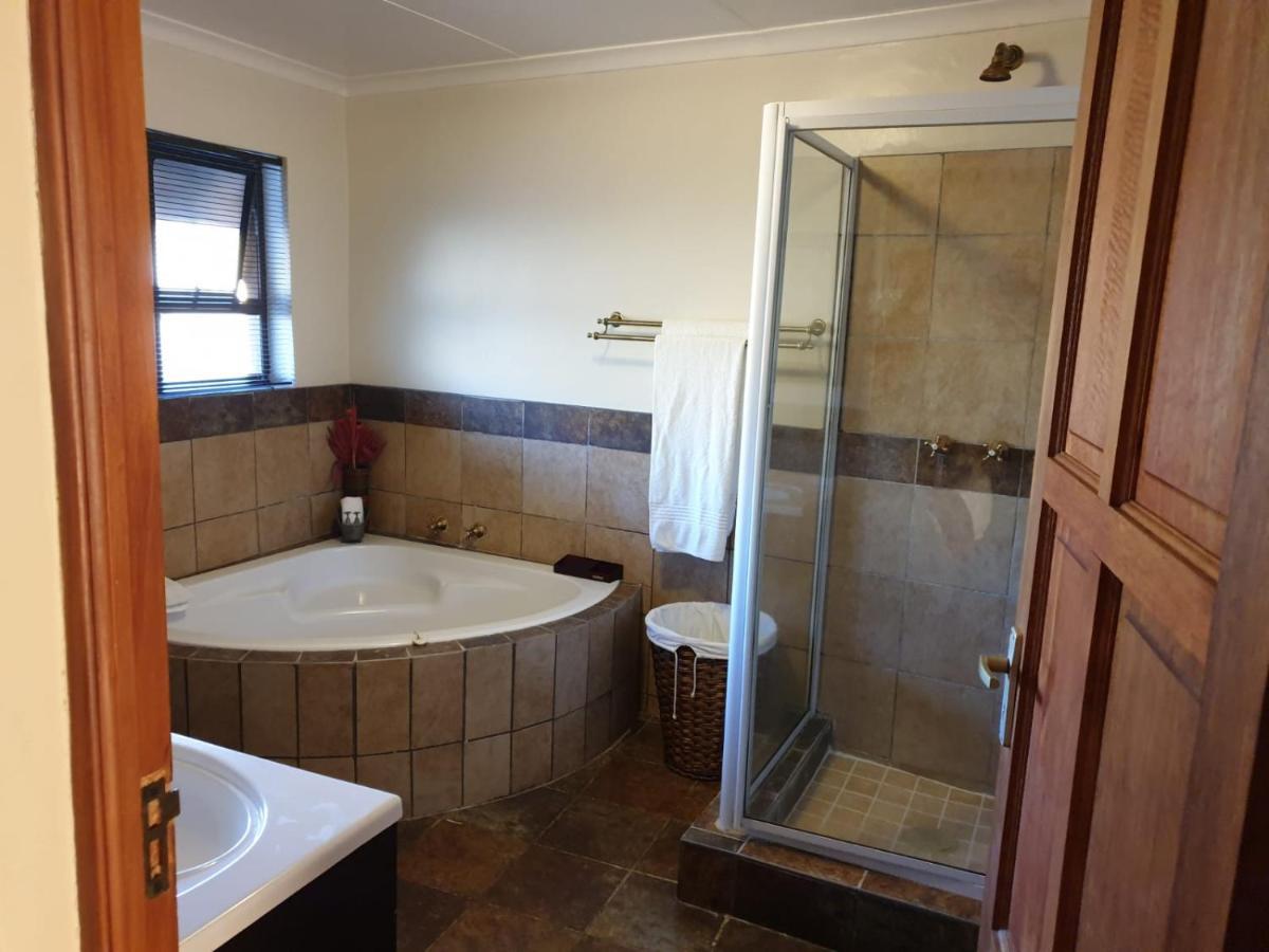 Wag N Bietjie Bush Lodge Heuningneskloof 外观 照片